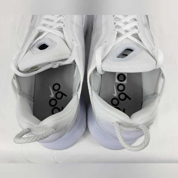 Nike Air Max 2090 Triple White Athletic Shoes Sneakers Mens Size 10.5 BV9977-100 - Picture 3 of 12